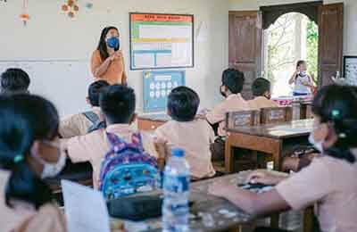 小学音乐双微课堂研究